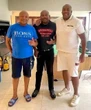 Dis nié Katiso Molefe van ‘moordbende’ saam met hom op foto, sê McKenzie