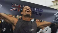 Brit draf in 35 dae deur Australië en verpletter rekord