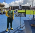 Fichies-leerling verower goud in hamergooi