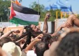 Britse regering veroordeel ‘dood aan die IDF’-dreunsang op Glastonbury