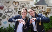 Matriekafskeid sonder ’n metgesel? ‘Op My Date’ kan dit regstel