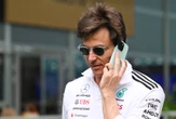 Mercedes knap sy renmotors op voor Grand Prix in Imola