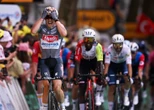 Tour de France: Belg 1ste draer van geel trui, Girmay volg in Hunter se voetspore