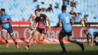 Stonehouse glimlag breed ná puik CB-sege op Loftus