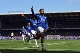Everton groet Goodison Park op gepaste wyse