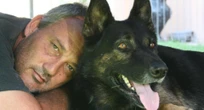 Plettenbergbaai se bekendste patrolliehond finaal gegroet