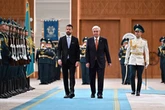 Токаев встретил президента Черногории во Дворце Независимости