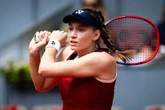 Рыбакина вышла в 1/8 финала топ-турнира в Испании (видео)