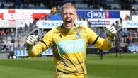 Keeper Young signs new deal with Bristol Rovers