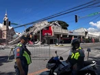 Powerful earthquake in southern Philippines leaves at least 35 dead