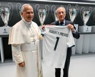 Is the pope a Real Madrid fan? Leo’s admission upsets Barcelona faithful