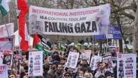 Hundreds march through central London to express solidarity with Palestine