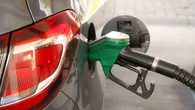 UK motorists plan to keep their petrol and diesel cars for next nine years on average – research