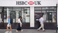 HSBC announces £898m drop in quarterly profits