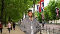 Singer to perform for King at VE Day concert held near his former busking spot