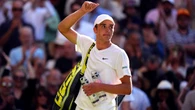 Oliver Tarvet wins Centre Court acclaim in entertaining loss to Carlos Alcaraz
