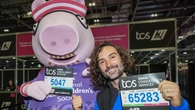 Daddy Pig and coach Joe Wicks on their marks to collect London Marathon bibs
