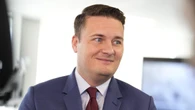 Streeting says Farage allowed ‘racist leaflet’ to go out in Scottish by-election