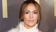 Jennifer Lopez: Women hide struggles from their children