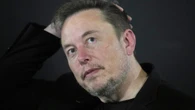 Elon Musk calls for change of UK Government at Tommy Robinson rally