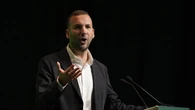 Green leader warns of authoritarian ‘alarm bells’ in conference speech