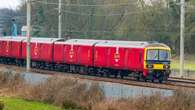 Use trains to move post, Royal Mail urged