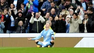 Erling Haaland and Phil Foden help Man City toast Ricky Hatton with derby win