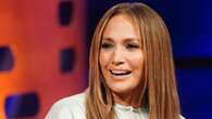 Jennifer Lopez apologises in person to fan after tour cancellation