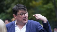 Police left ‘between a rock and a hard place’ amid debate over Linehan arrest
