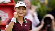 Emma Raducanu reaches Queen’s quarter-finals with victory over Rebecca Sramkova