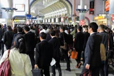 「時間がない日本人」vs「ゆとりのドイツ人」、それでも生産性1.4倍の残酷格差の正体