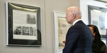 Biden conmemora a las víctimas de la peor masacre racista de la historia de EE.UU.