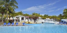 Meliá rebaja su presencia en Cuba y Bankia se marcha