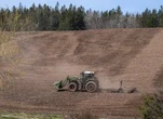 As N.S. farmers struggle, report urges steps to help increase stagnant local sales