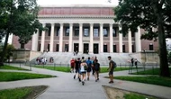 Amid Trump bans, should Canadian students avoid U.S. universities?