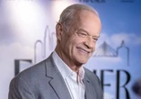 Kelsey Grammer expecting 8th child at age 70