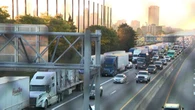 ‘Frustrating:’ Canadian trucker among thousands stuck in US after border outage