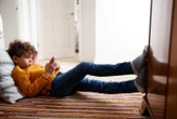 How your kids can avoid injuries caused by excessive screen time