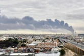 U.S., Iran continue trading strikes as peace talks drag on for weeks