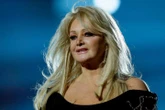 Singer Bonnie Tyler out of induced coma but ‘remains very unwell’