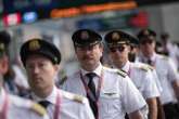 Air Canada union head threatens to quit if pilots reject deal