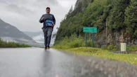 B.C. man running 7 marathons in 7 days to honour his dad who died of cancer