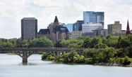 ‘Unpredictable’ South Saskatchewan River prompts warning in Saskatoon