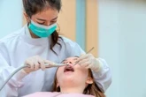 Most Canadian youth visit dentists, but lack of insurance a barrier