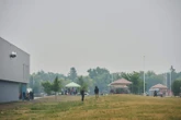 Smoke hampers firefighting in Manitoba, but rain in forecast for early this week