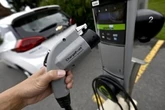 Feds to reimburse auto dealers impacted by EV rebate suspension