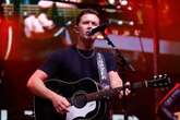 Singer Scotty McCreery kicks out concertgoer who allegedly hit a woman