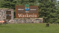 How have 2025’s smoky skies in Saskatchewan affected Waskesiu?
