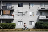 What to do if you lose power or air conditioning in a heat wave blackout