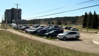 City of Calgary to charge for parking at Edworthy Park, paving plans concern residents